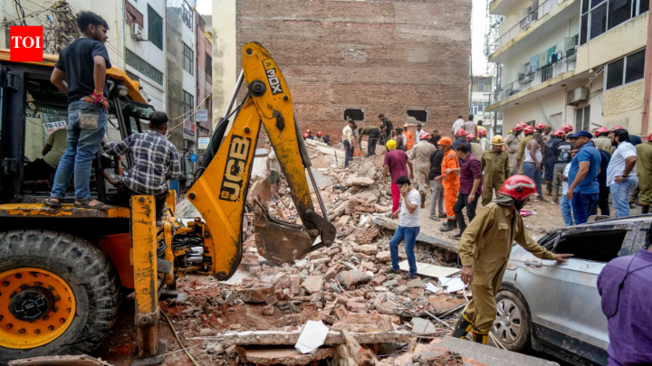 Delhi building collapse: 1 dead, 3 rescued in critical condition; 'deeply concerned', says CM
