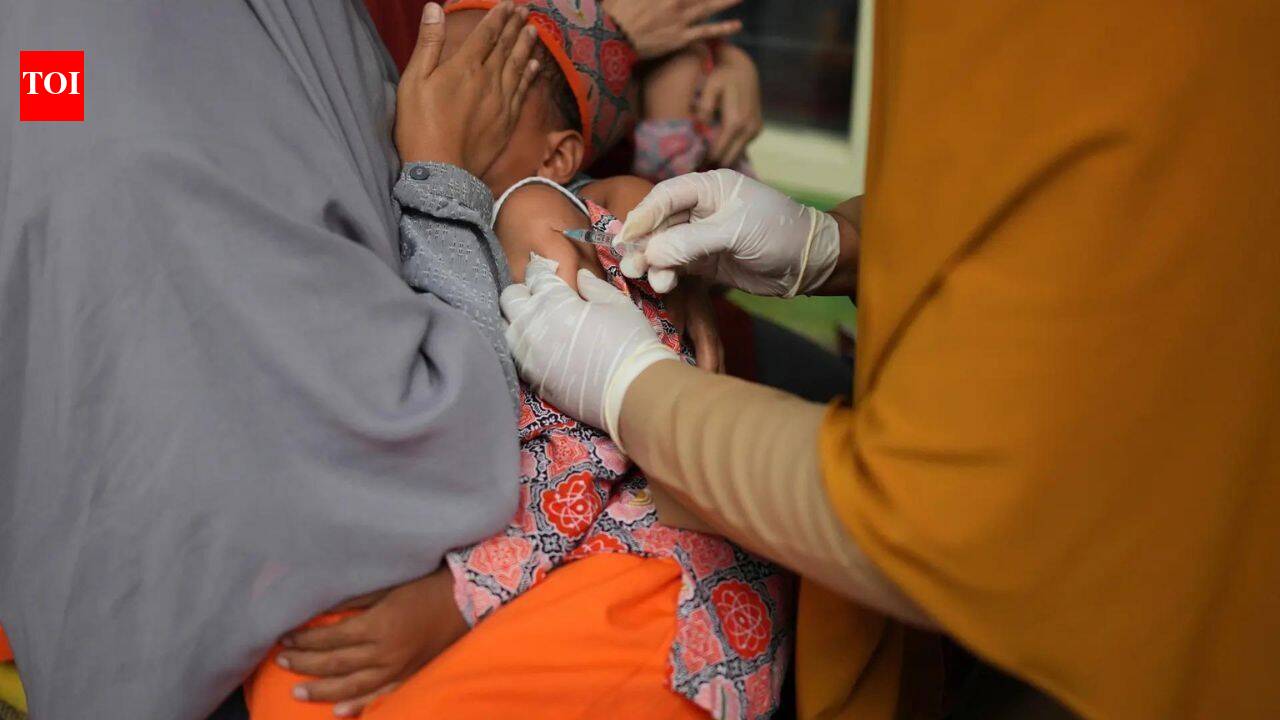 South AsiaBangladesh measles outbreak nears 1,000 child deaths as cases cross 180,000
