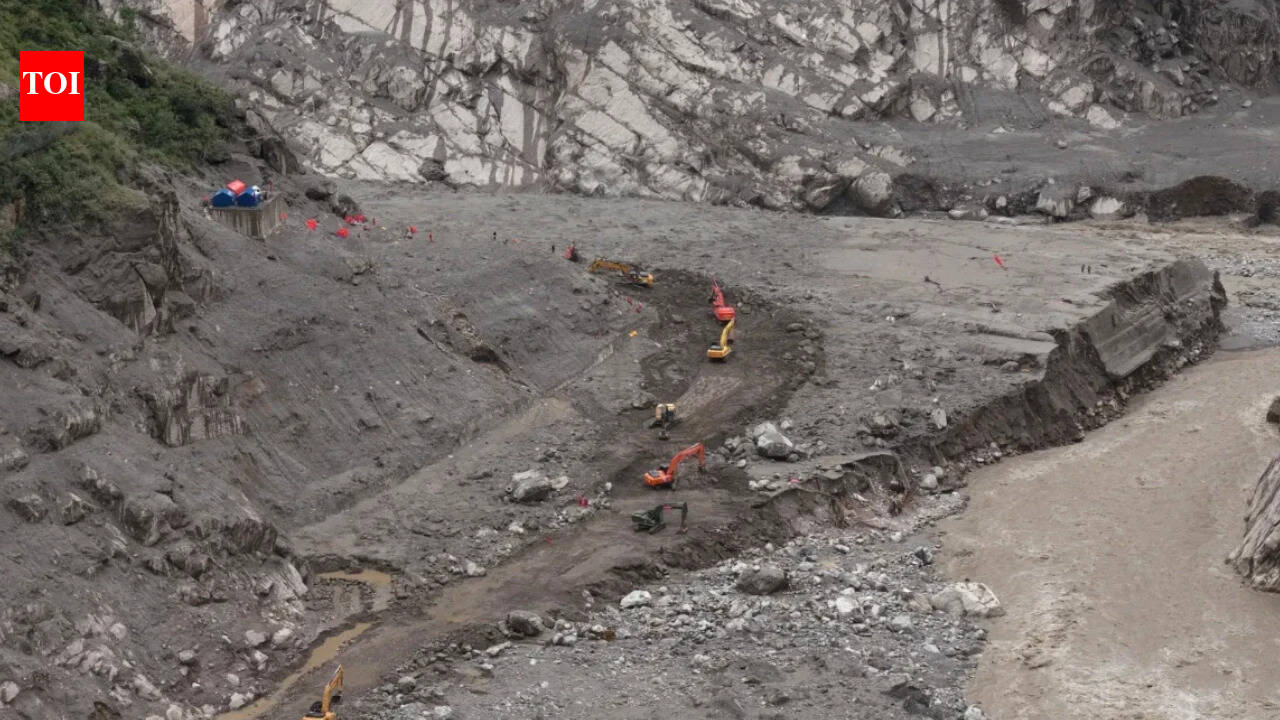 ChinaOne dead and 11 missing after landslide hits China’s Jiangxi
