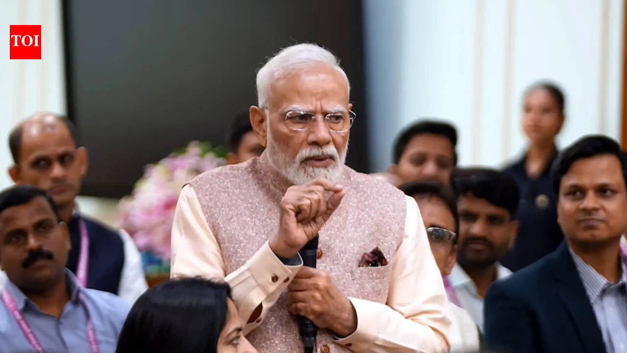 India'Step beyond books to connect with children': PM Modi's message on Teachers' Day