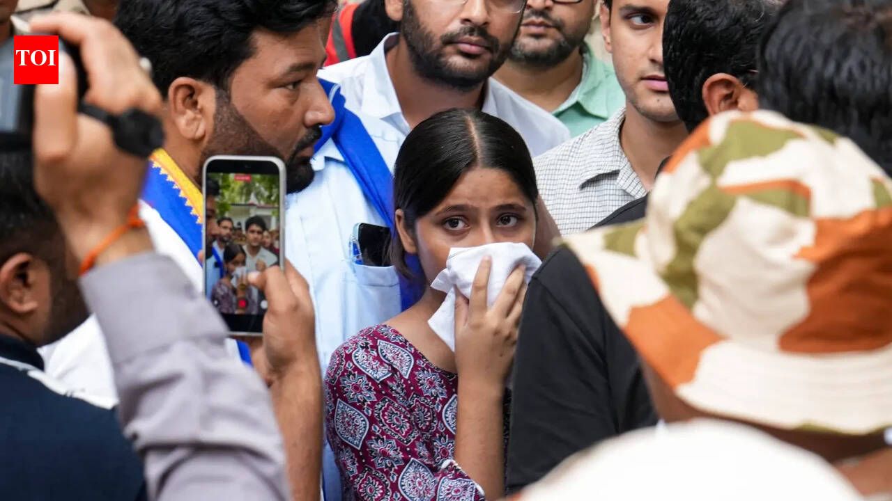 IndiaComplaint against Jantar Mantar protester over 'insulting' post on Hindu gods