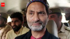 IndiaNo role in Sarla Bhat killing, but give me death sentence: Yasin Malik