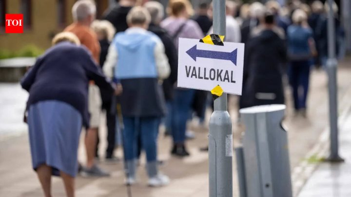 EuropeSweden opposition holds slender lead in tight election, projection shows a