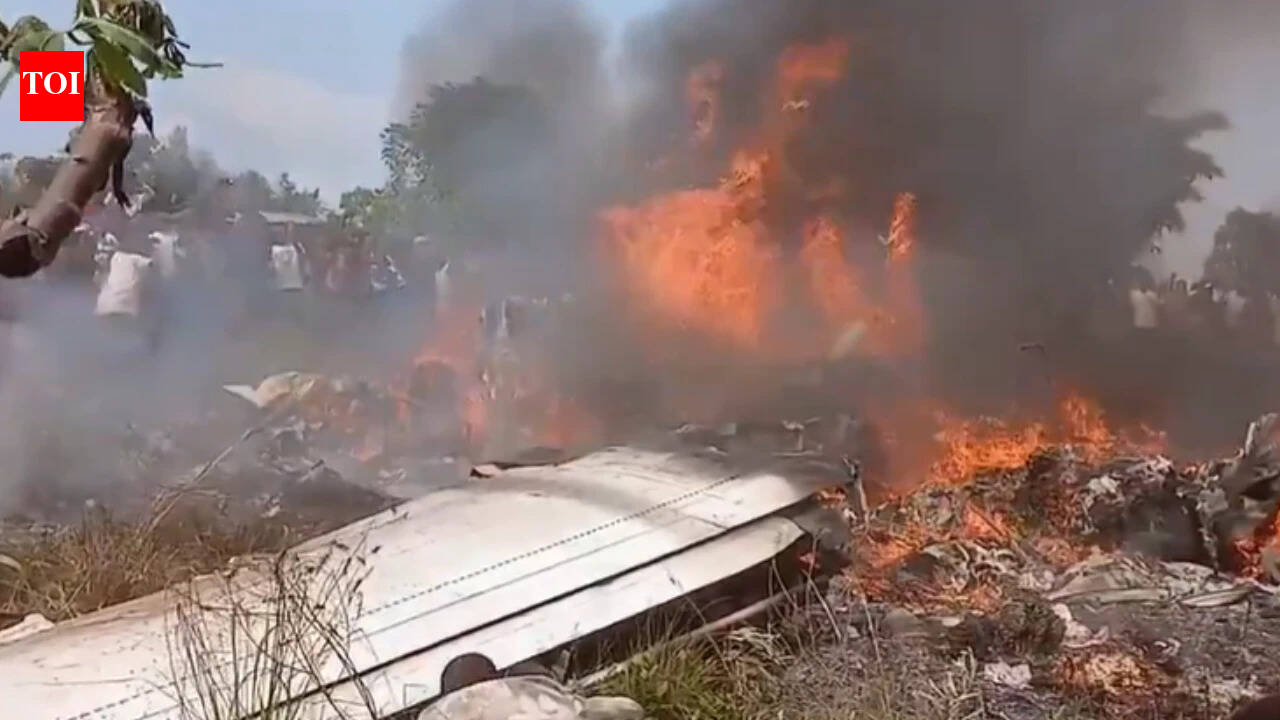 Rest of World14 killed in Congo plane crash, two senior military officials among dead