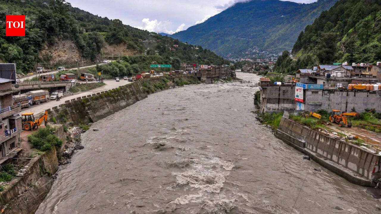 IndiaHimachal monsoon: 259 dead, 150 roads cut off, over Rs 1.2k crore loss in last 64 days