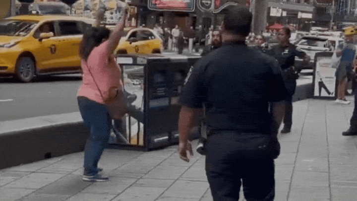 USTimes Square stabbing: 1 killed, 1 critically injured; suspect shot dead by NYPD