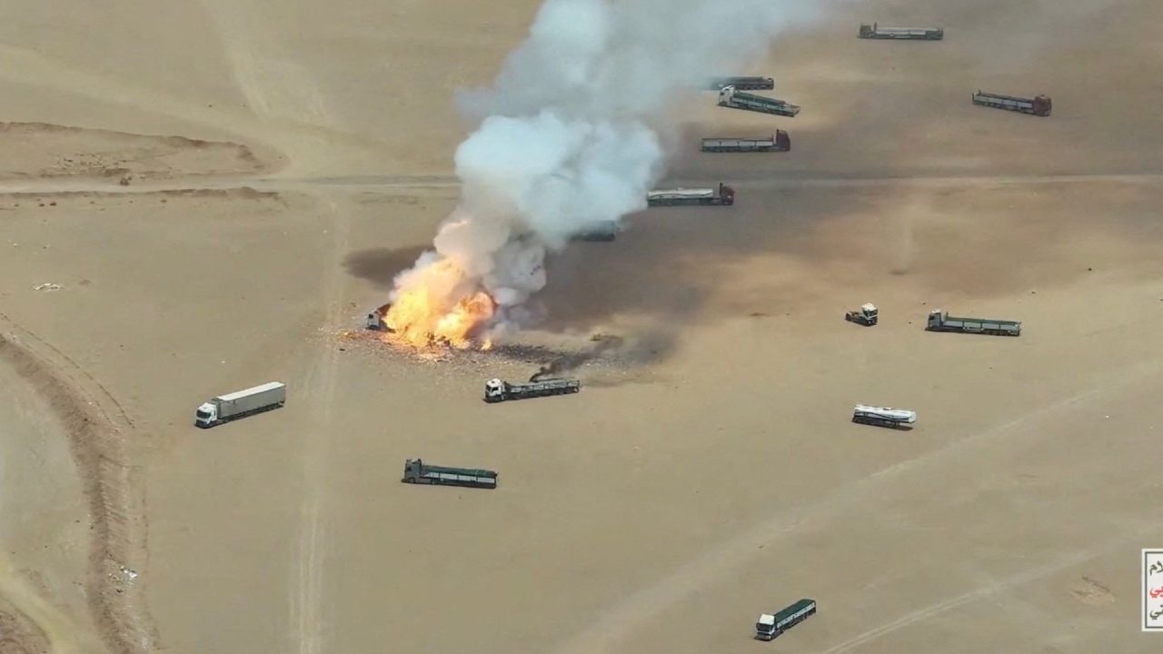 Yemeni forces launch counteroffensive against Houthis, vow to retake Sanaa