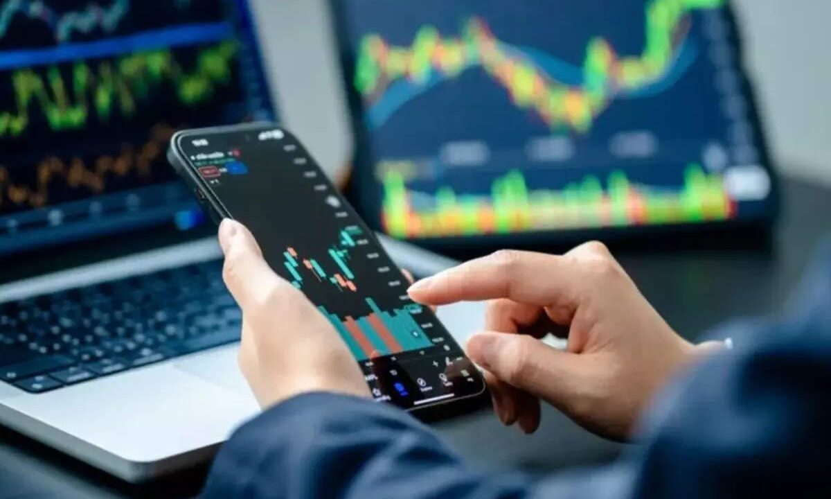 Market Trading Guide: 5 stock recos for Monday