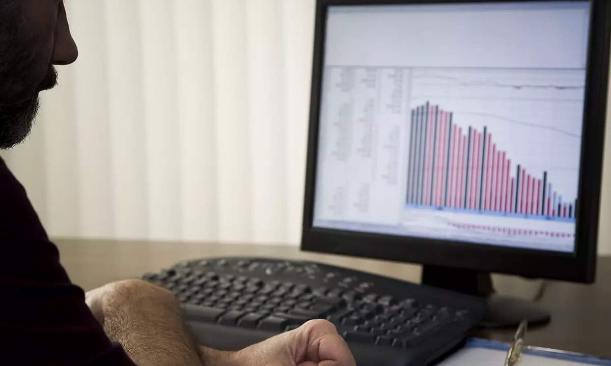 Equity mutual funds lose up to 13% in a week
