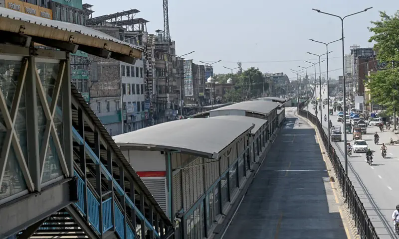 PTI’s protest call draws lacklustre response in Peshawar