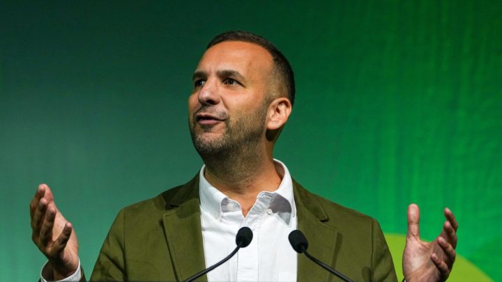 UK Greens leader seeks rule change after party declares Zionism is racism