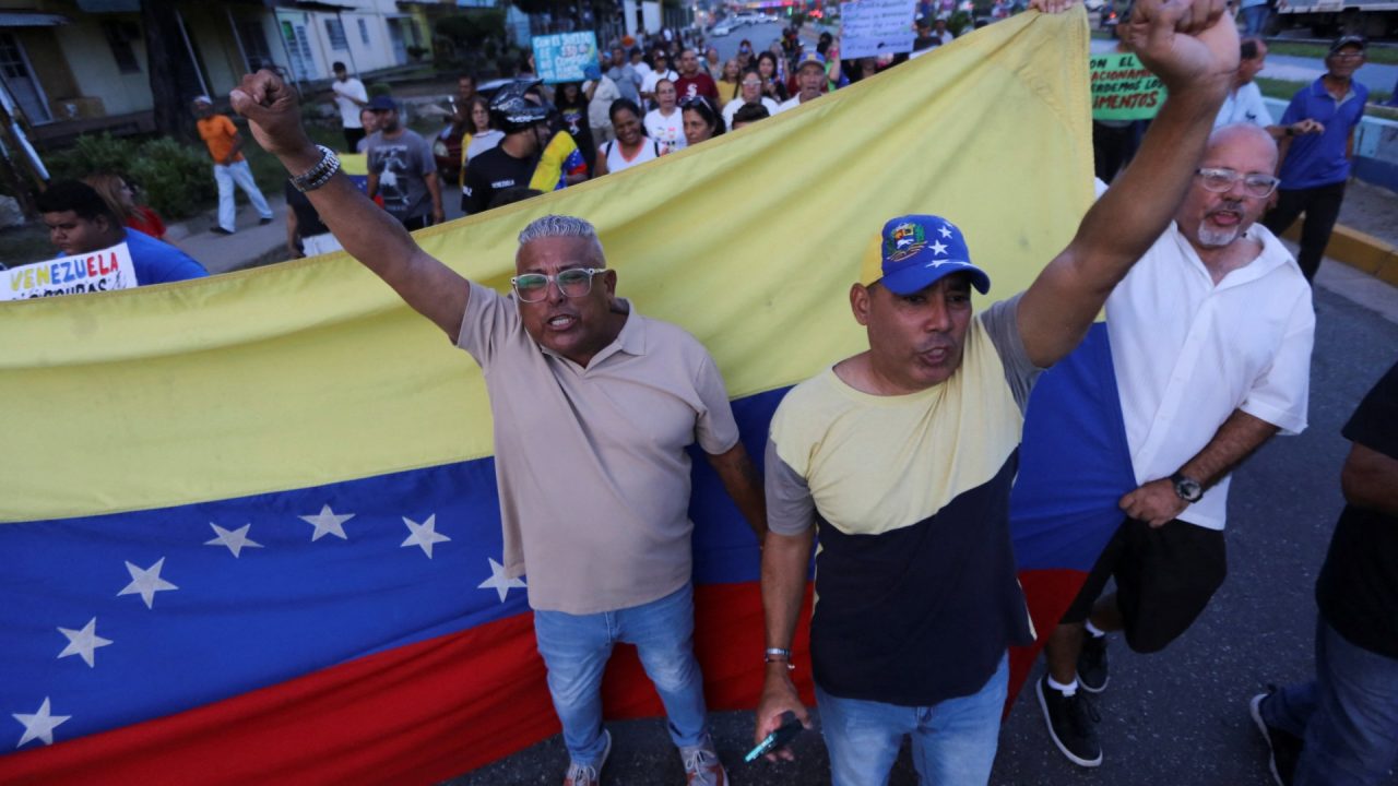 ‘We are desperate’: Venezuela’s power cuts fuel growing public anger