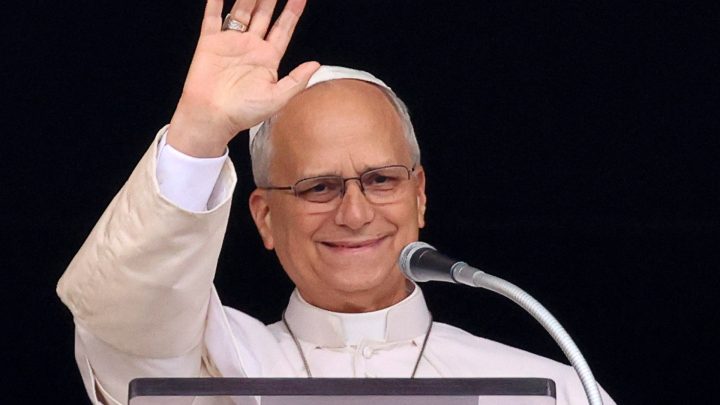 Pope greeted by crowds in first major appearance since lung cancer surgery