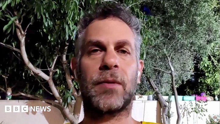 Plummeting Israel flight like 'rollercoaster', says passenger