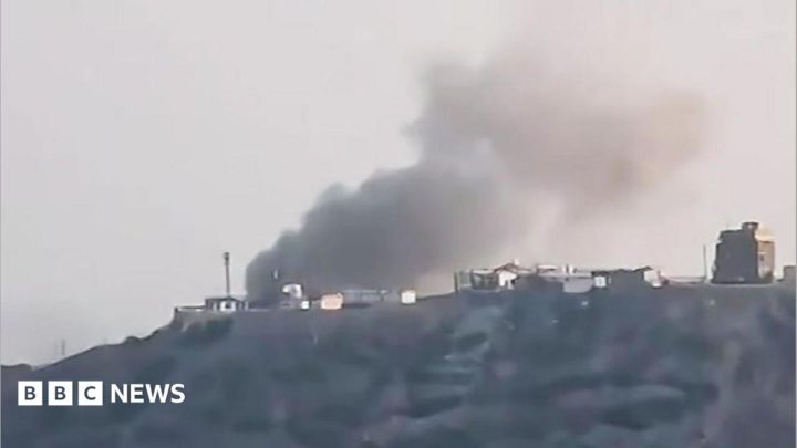 Houthi missile attack on Yemeni presidential palace kills two, minister says