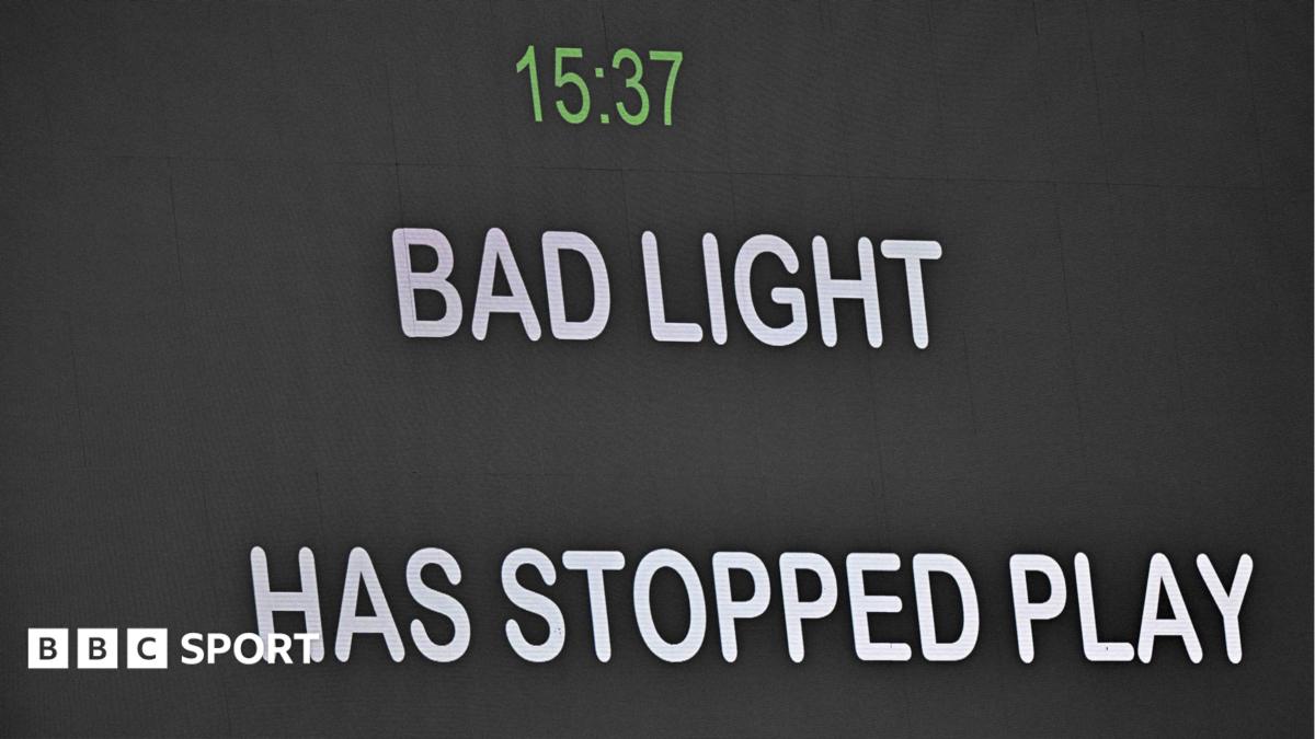 New rule, no change - has cricket missed a trick again with bad light?