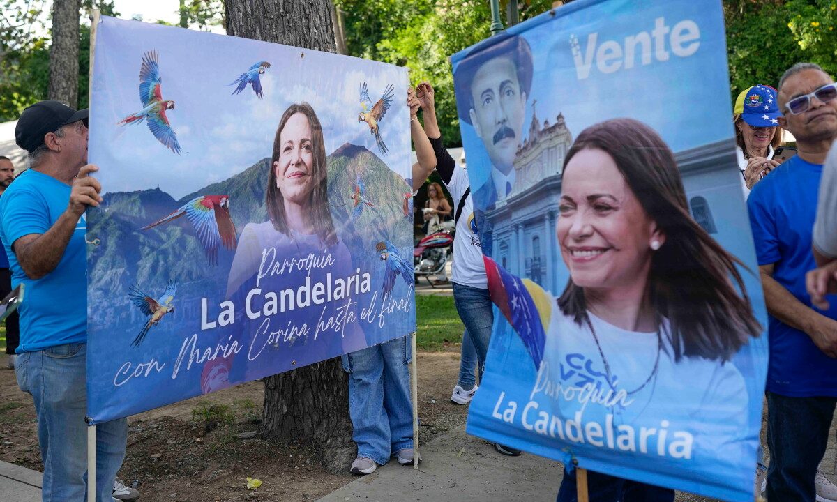 Opositora María Corina Machado regresa a Venezuela mientras persisten dudas sobre la democracia
