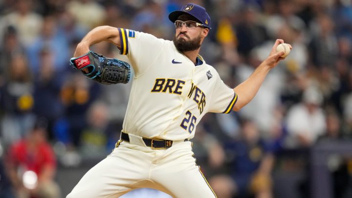 Ashby pasa de sufrir en la postemporada a estar cerca del título de la Serie Mundial y un récord
