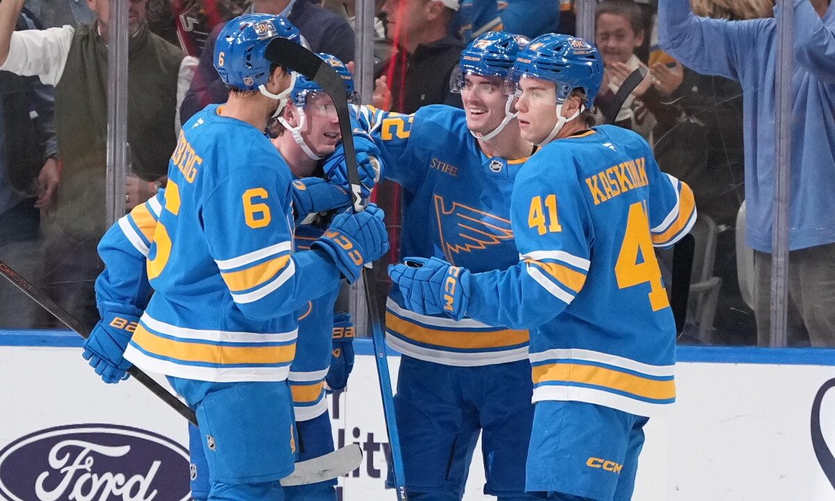St. Louis Blues condemn what they called an antisemitic protest at an NHL game against Vegas