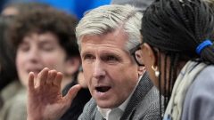 Mavs CEO Welts retires again, will be replaced by team president Casson