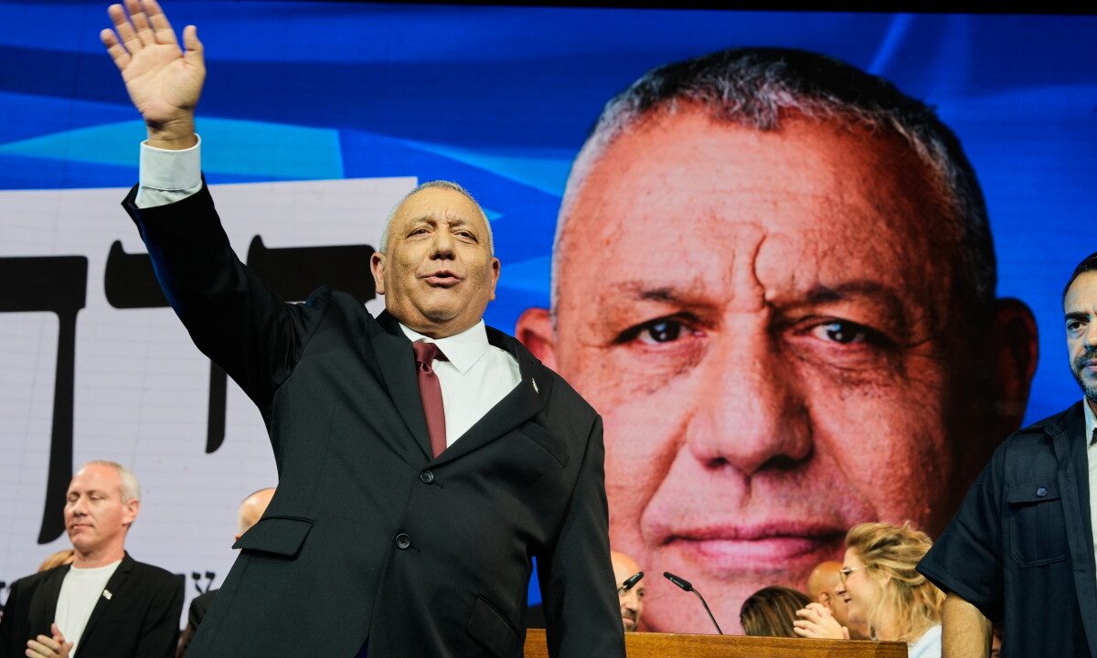 ¿Quién es Gadi Eisenkot, el hombre con más posibilidades de desbancar a Netanyahu en Israel?