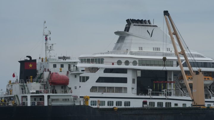 A US cruise ship suspends a global voyage in Asia due to fuel costs, stranding 200 passengers