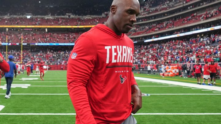 Texans look to regroup at bye after disappointing 2-5 start to season