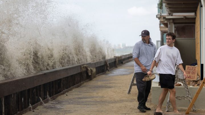 Isaias moves north into Appalachians and mid-Atlantic; Southern California battered by Rachel