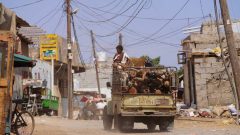 Coalición liderada por Arabia Saudí ataca instalaciones petroleras en Yemen, dice TV hutí