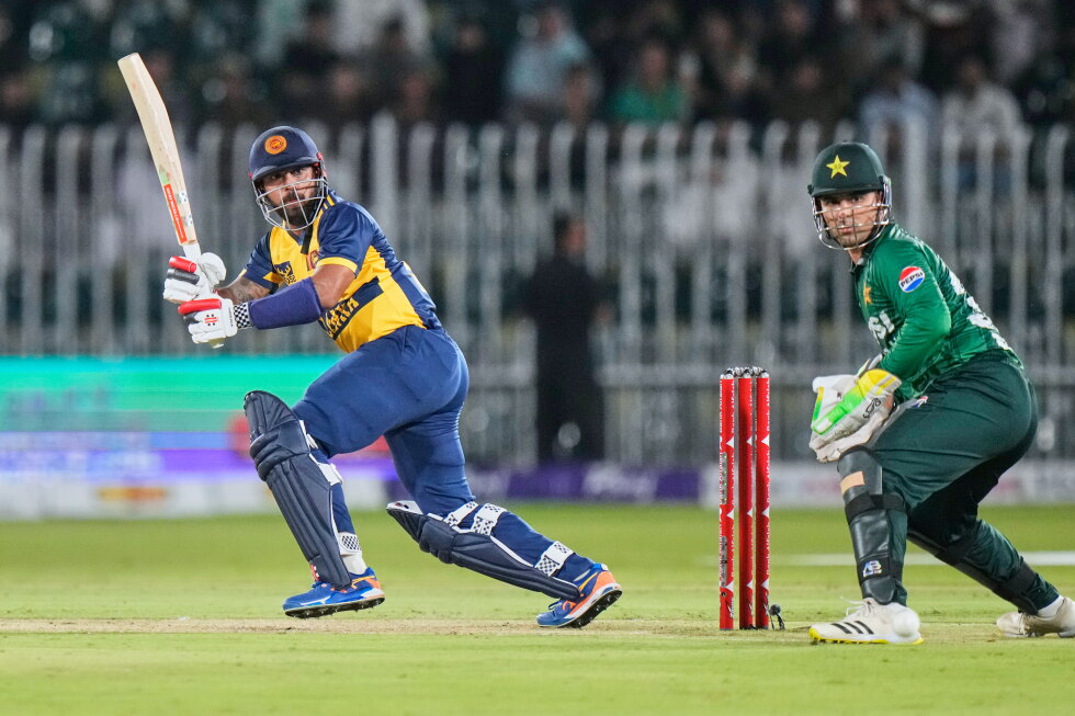 Sri Lanka captain Mendis and Shanaka deny Pakistan clean sweep in T20 series