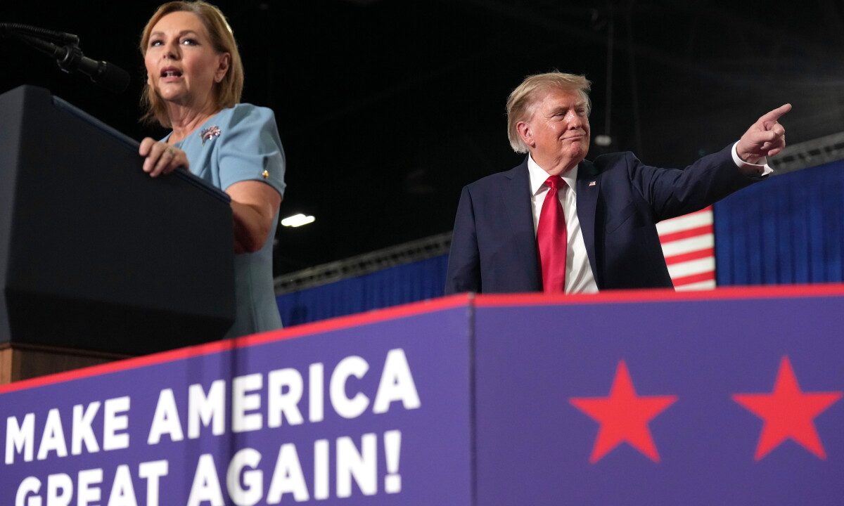 LIVE&nbsp;Trump brings a last-minute rally boost to Darline Graham in South Carolina’s US Senate race