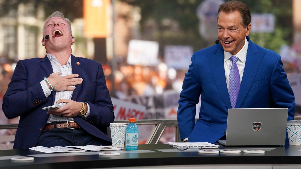 Notre Dame-BYU 'College GameDay' picks: Who picks who to win SEC showdown?
