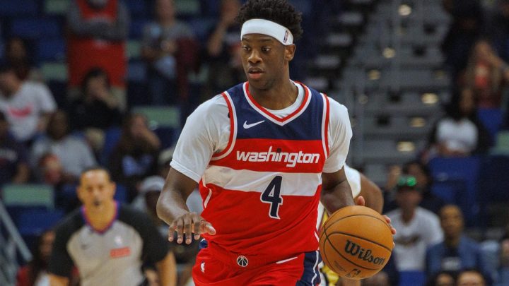 No. 1 overall pick AJ Dybantsa exits Wizards’ preseason game with ankle injury