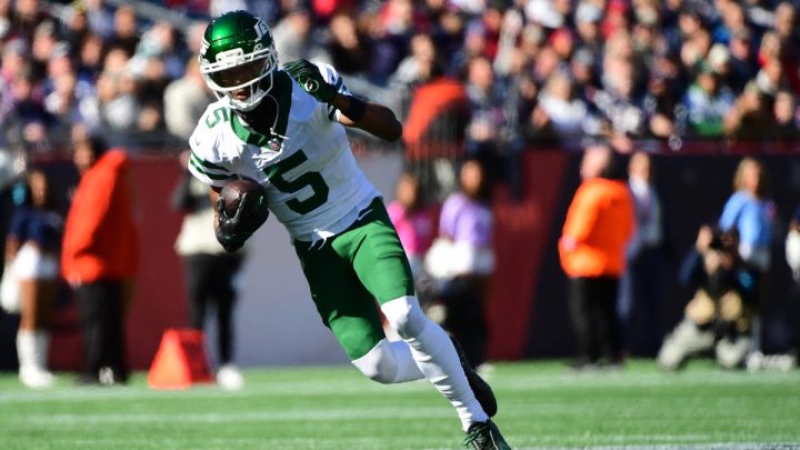 Fantasy football Week 7 panic meter: A.J. Brown, Ashton Jeanty and more