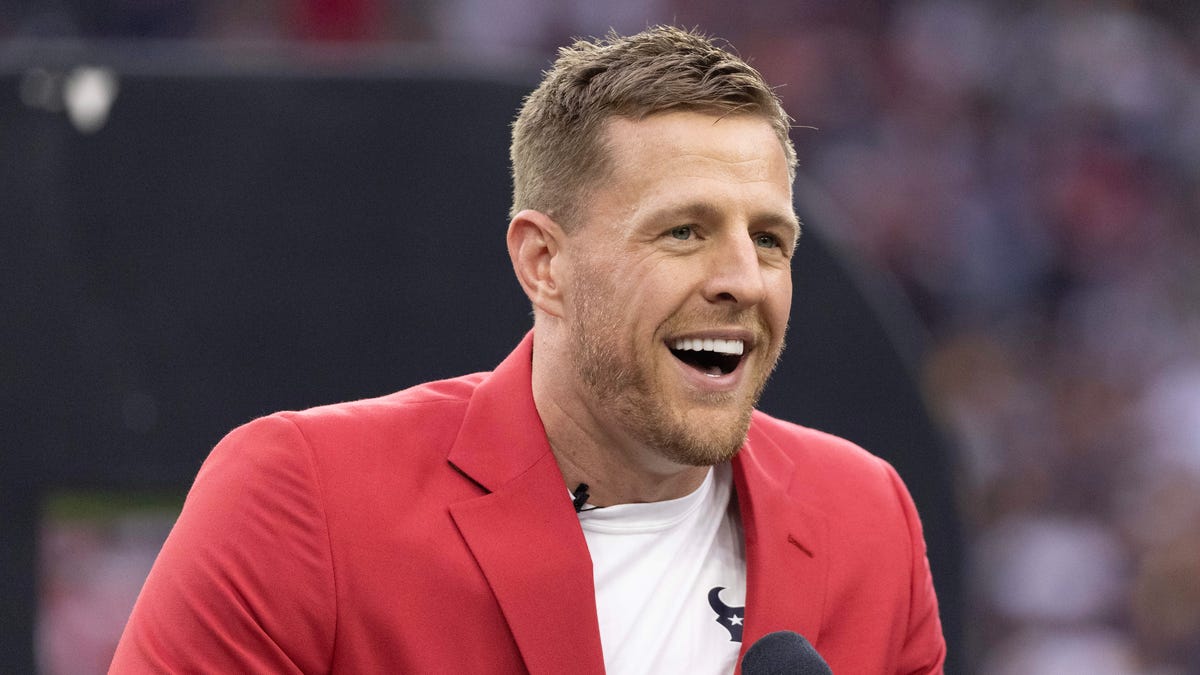 JJ Watt permanently replaces Tony Romo as top game analyst for NFL on CBS