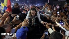 Crowds welcome Venezuela's María Machado after months in exile