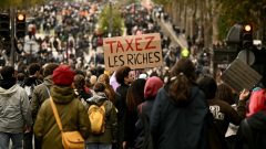 Why has France struggled to address students’ demands?