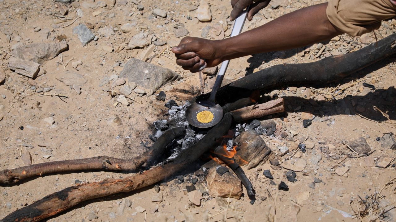 Deadly gold mine air strikes highlight Egypt-Sudan border insecurity