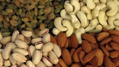 Dry Fruit Prices Increase as Winter Arrives