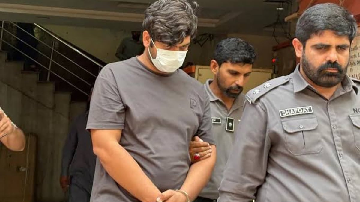 Court Extends Remand in $126 Million US Postage Fraud Case
