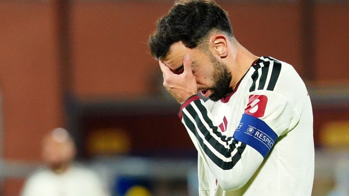 Man United captain Fernandes slams Carrick’s tactics after Como hammering