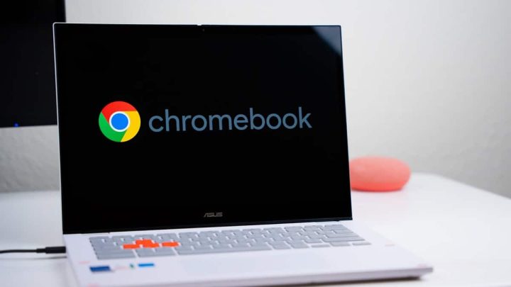 Govt Announces 500,000 Chromebooks for Students