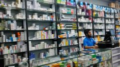 Pharma Sales Hit Record Rs. 1.251 Trillion, Yet Pakistanis Buy Fewer Medicines