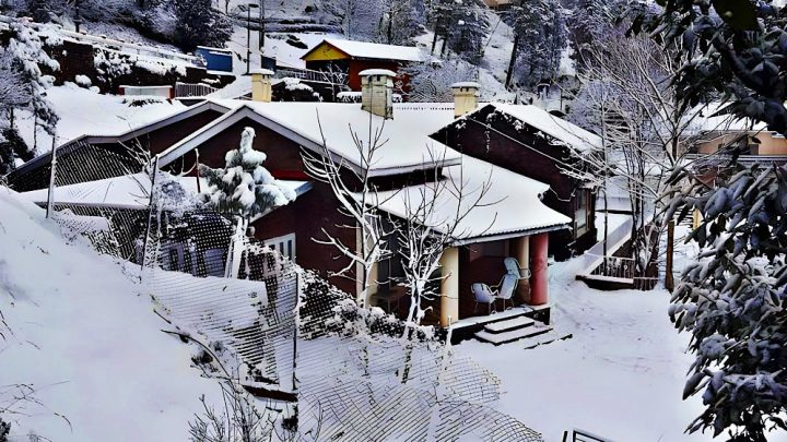 Rain, Snowfall Lower Temperatures in Azad Kashmir