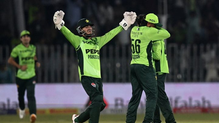 Pakistan Outclass England to Claim Second Win in ODI Tri-Series