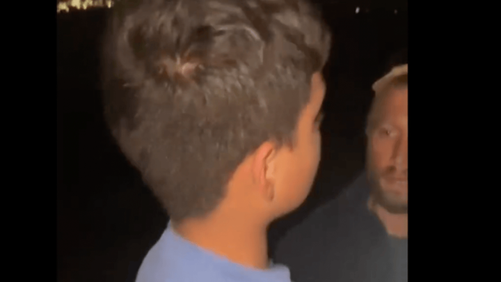 Video shows Israeli settler assaulting Palestinian child