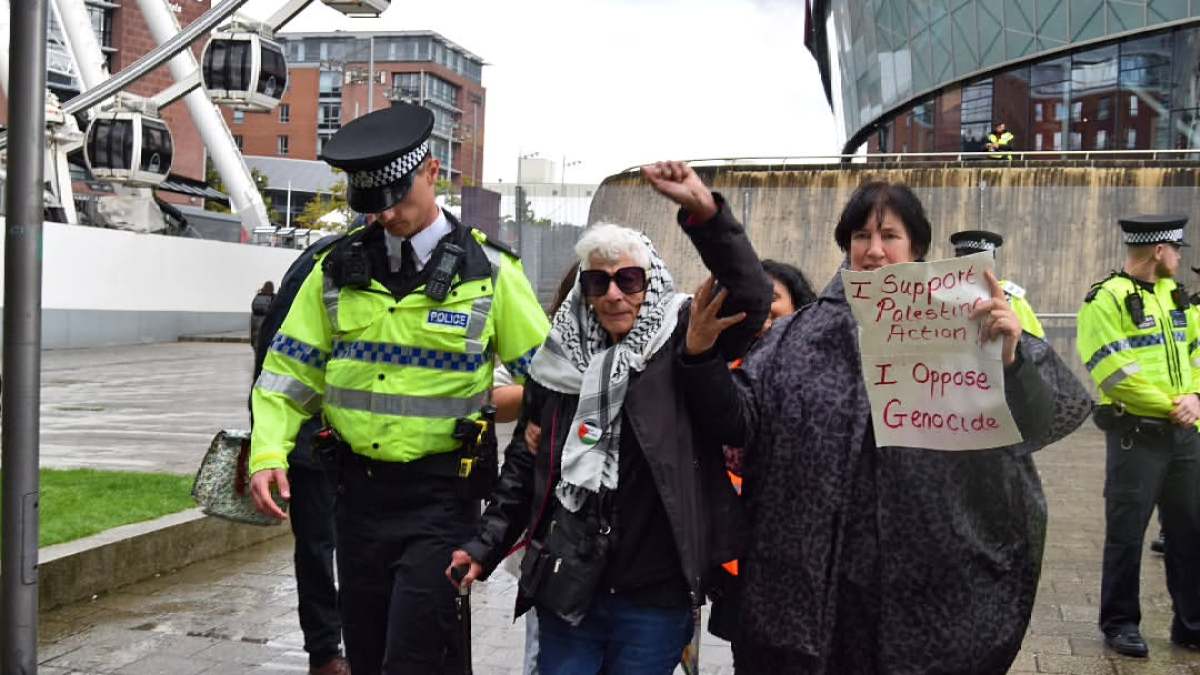 94-year-old Jewish barrister arrested for supporting Palestine Action
