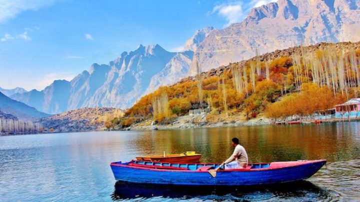 Over 4 Million Tourists Visited Pakistan in Two Years