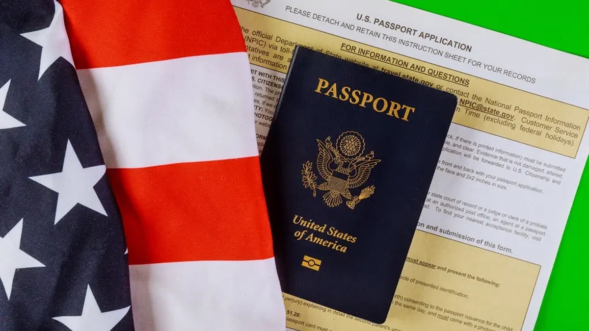 US Suspends Green Card Applications for Major Tech Companies