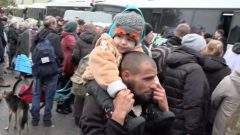 Hundreds evacuated from Melania-brokered ceasefire town of Oleshky